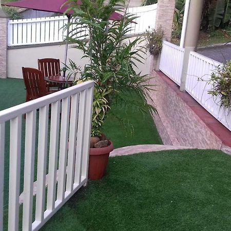 Shay Lyah Self Catering Appartement Victoria Buitenkant foto