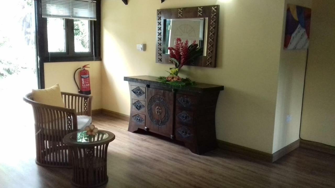 Shay Lyah Self Catering Appartement Victoria Buitenkant foto