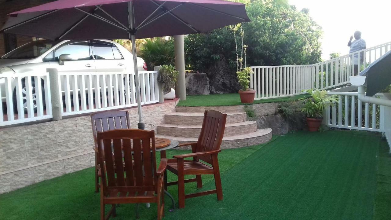 Shay Lyah Self Catering Appartement Victoria Buitenkant foto